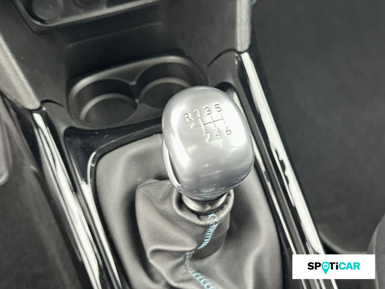 Peugeot 2008 1.2 puretech 130ch e6.c crossway s&s — photo 14