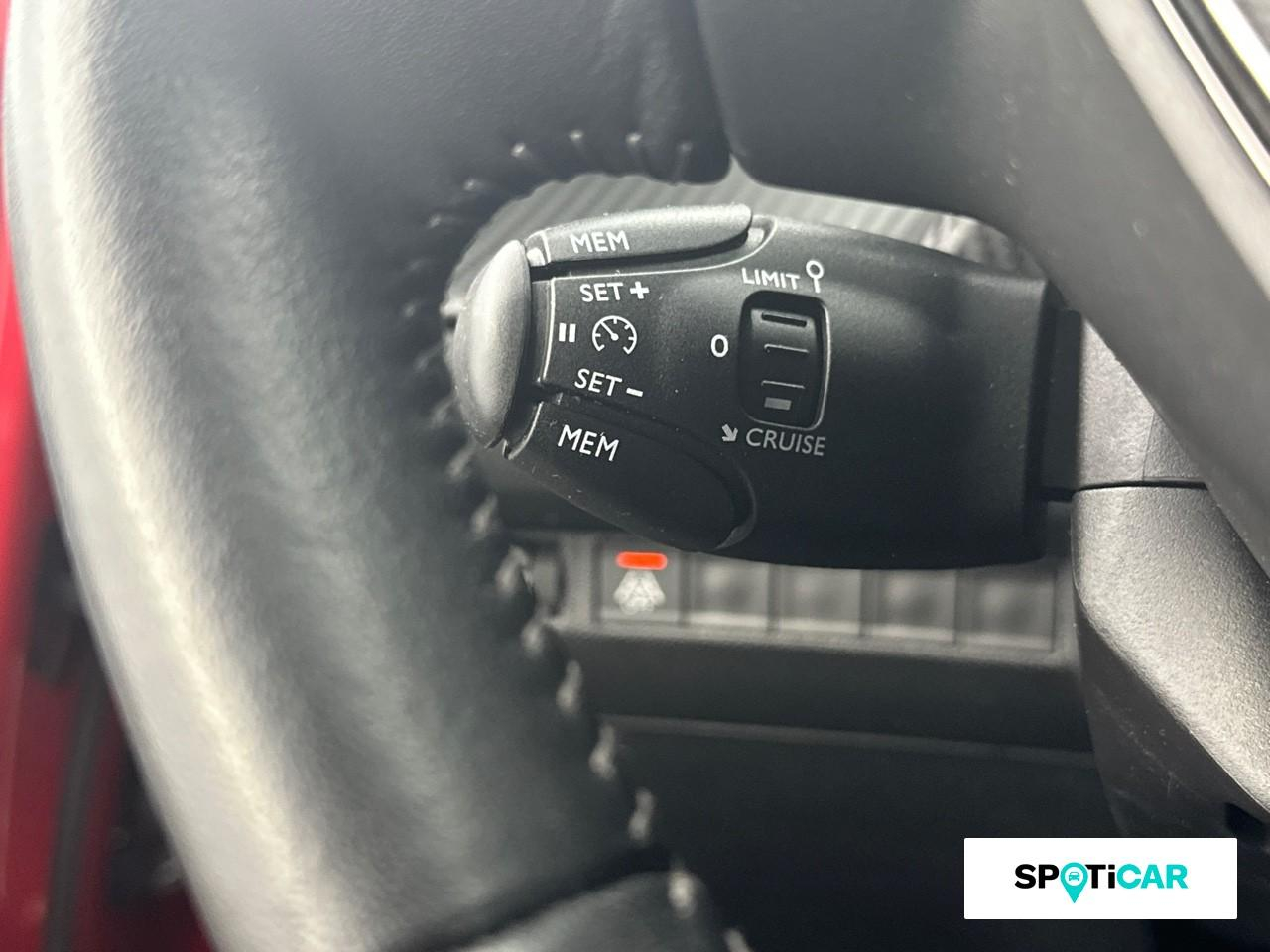 Peugeot 2008 1.5 bluehdi 130ch s&s allure eat8 7cv — photo 17
