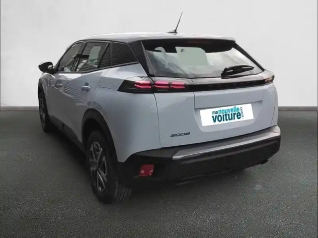 Peugeot 2008 100 s&amp;s bvm6 — photo 27