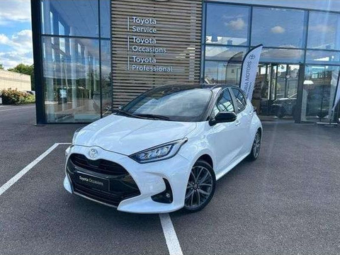 Toyota YARIS Toyota Yaris 116h Collection Pack techno MC24