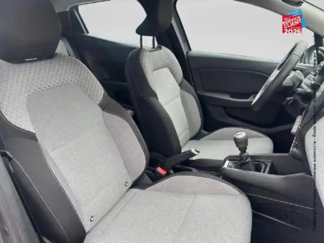 Renault Clio 1.0 tce 90ch evolution — photo 5