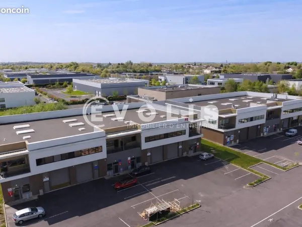 Local d'activité 358 m²