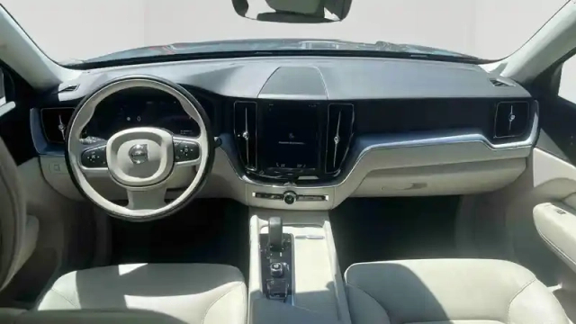 Volvo Xc60 t6 recharge awd 253 ch + 145 ch geartronic 8 — photo 5