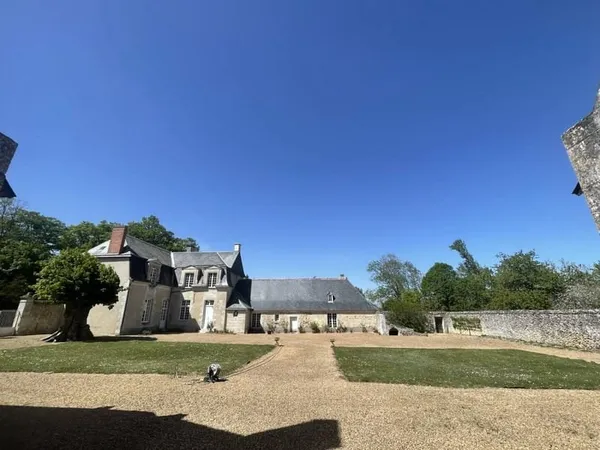 Château 14 pièces 485 m²