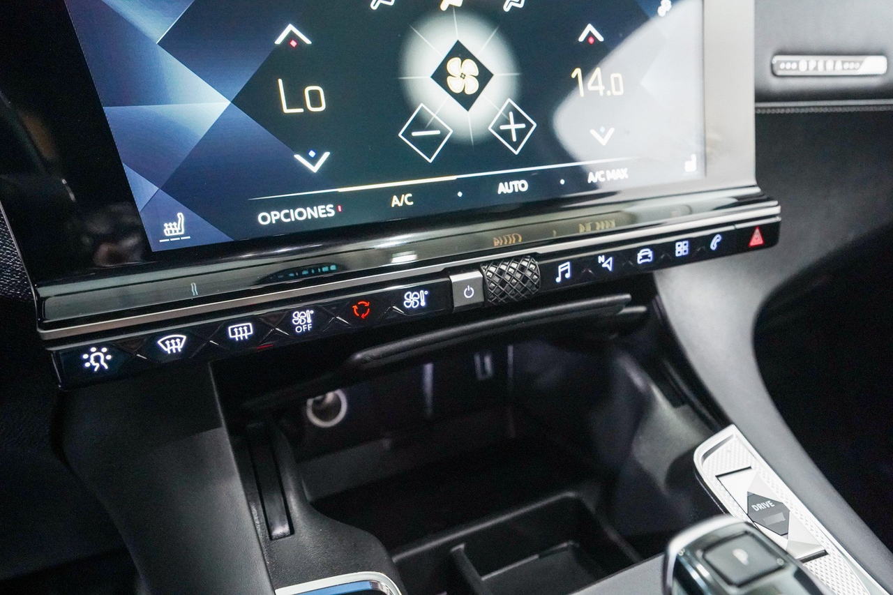 DS DS7 Crossback — photo 26