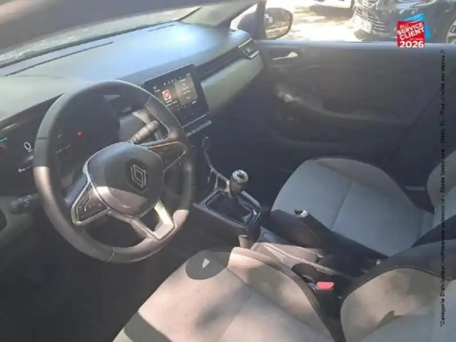 Renault Clio 1.0 tce 90ch evolution — photo 15
