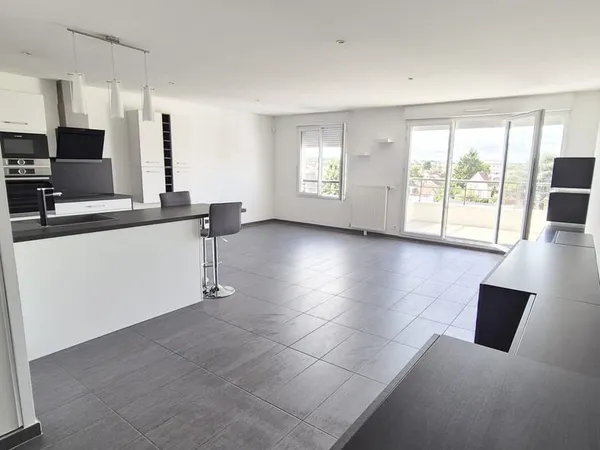 Appartement 3 pièces 82 m²