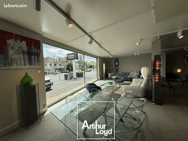 Local commercial 498 m² MALEMORT