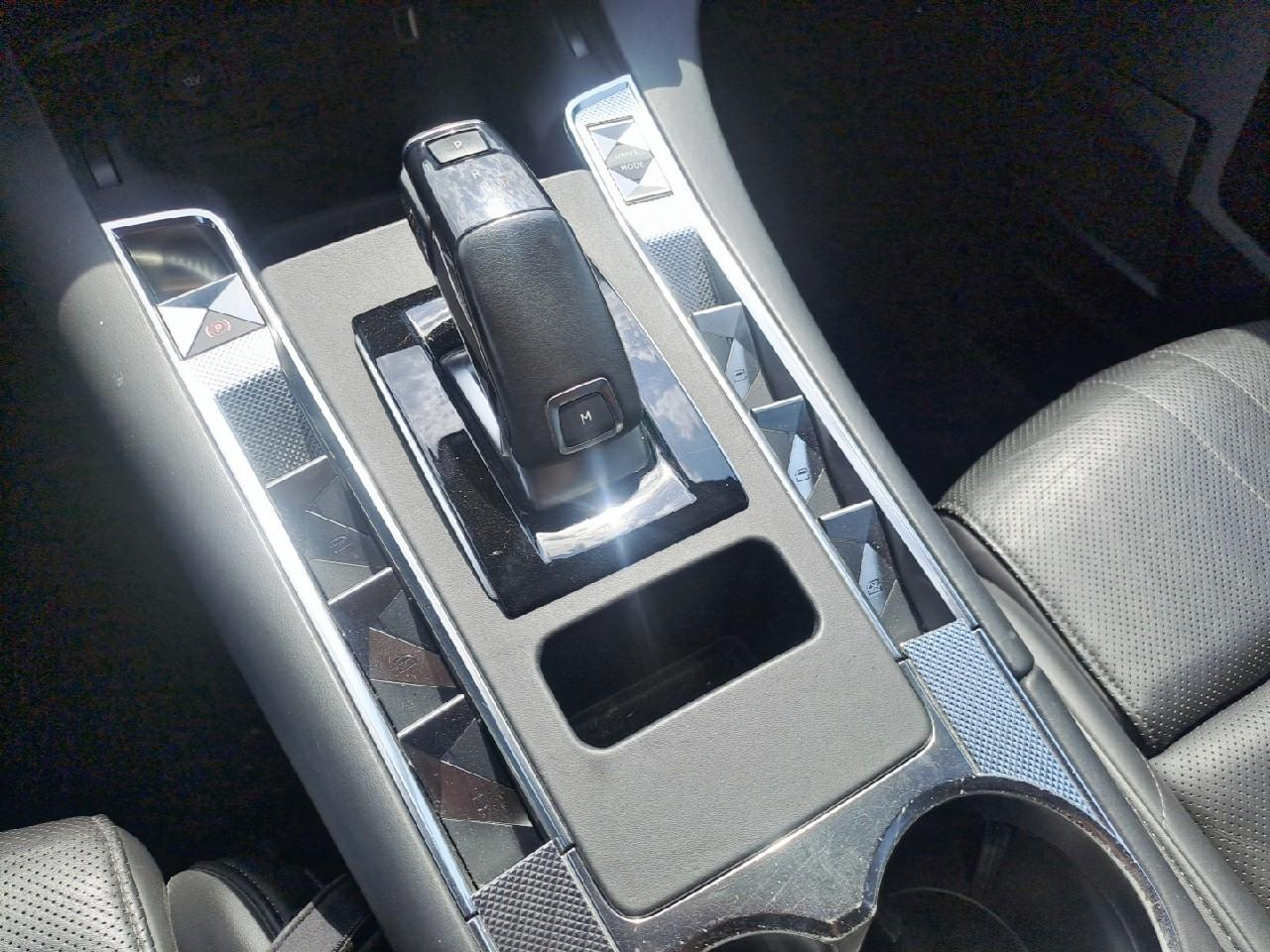 Ds Ds 7 crossback crossback bluehdi 180 eat8 executive — photo 17