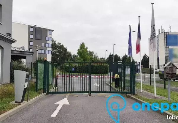 Parking/box 12 m² ROISSY EN FRANCE