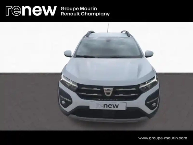 Dacia Sandero 1.0 tce 90ch stepway confort -22 — photo 2