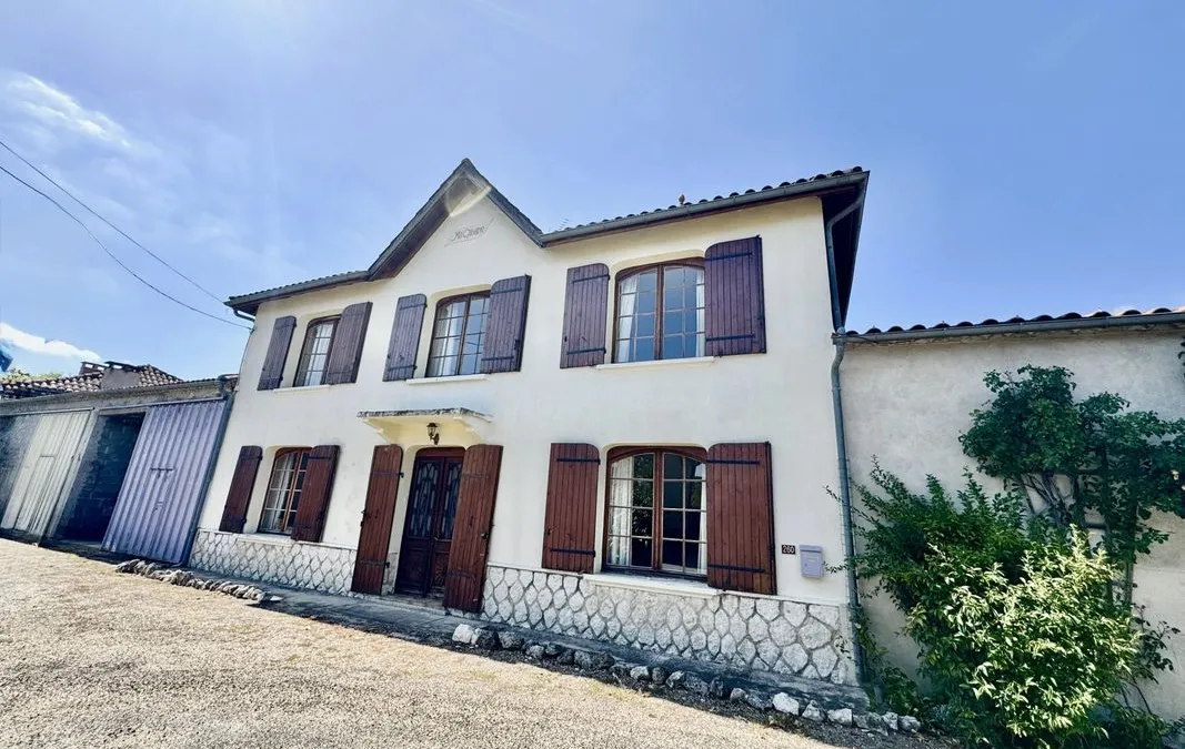 Photo 2