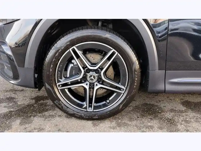 Mercedes Glb 200 d — photo 9