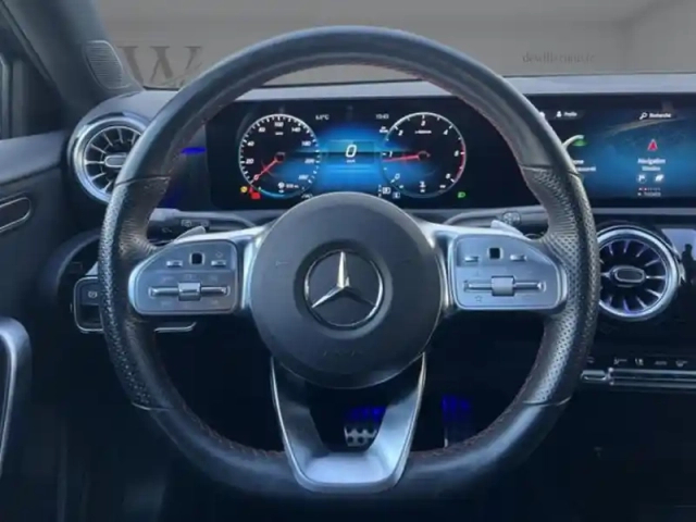 Mercedes Classe A 200 d amg line — photo 23