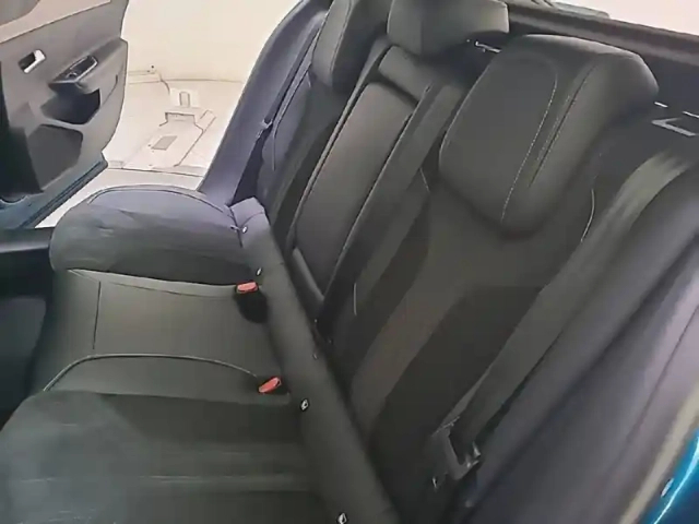 Peugeot 408 puretech 130 ch s&amp;s eat8 — photo 78