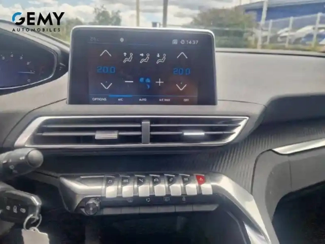 Peugeot 3008 puretech 130ch s&amp;s bvm6 — photo 13