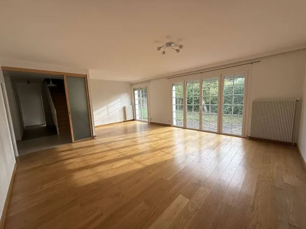 Maison 7 pièces 151 m²