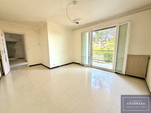 Appartement F3 RDC avec balcon à Montpellier