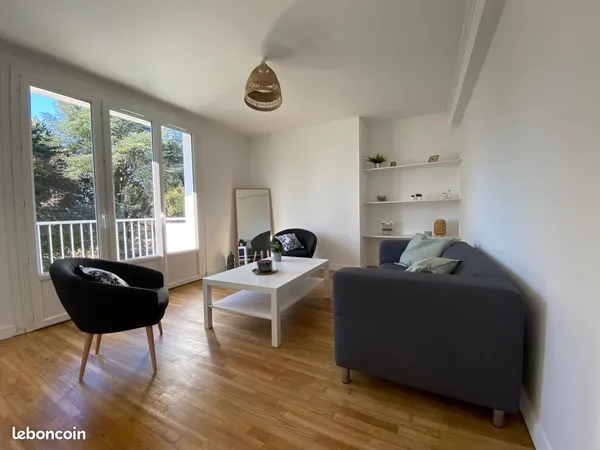 Colocation meublée Étudiante à Rennes - Dernière chambre disponible