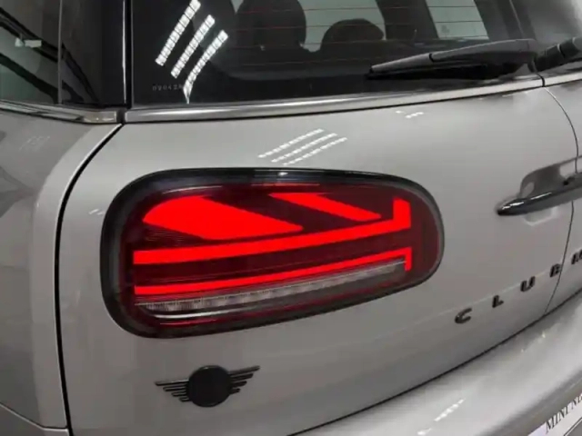 Mini Mini clubman cooper 136ch essential bva7 — photo 11