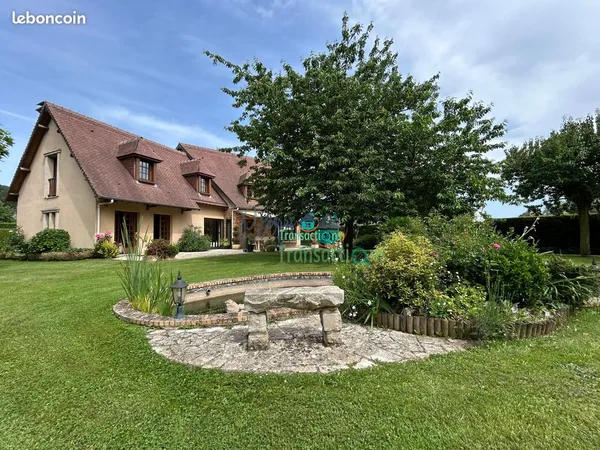 Propriété 8 pièces 225 m²