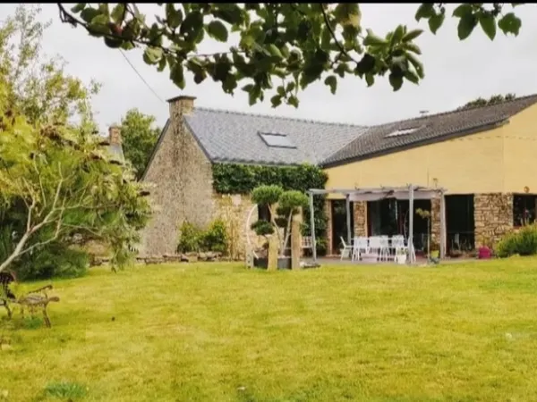 Loue maison de campagne 3 chbres, 6 pièces, avec jardin de 500 m2