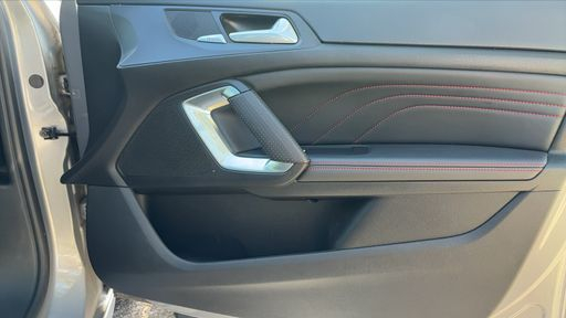 Peugeot 308 1.5 BlueHDi 130 EAT8 - GT Line – 2020 – 93615 km – Diesel – Boîte Automatique — photo 45