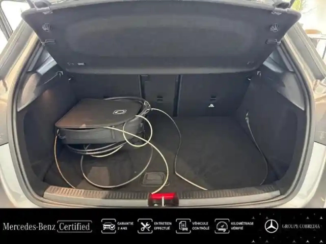 Mercedes Classe A 250 e hybride rechargeable 218ch amg line 8g-dct — photo 12