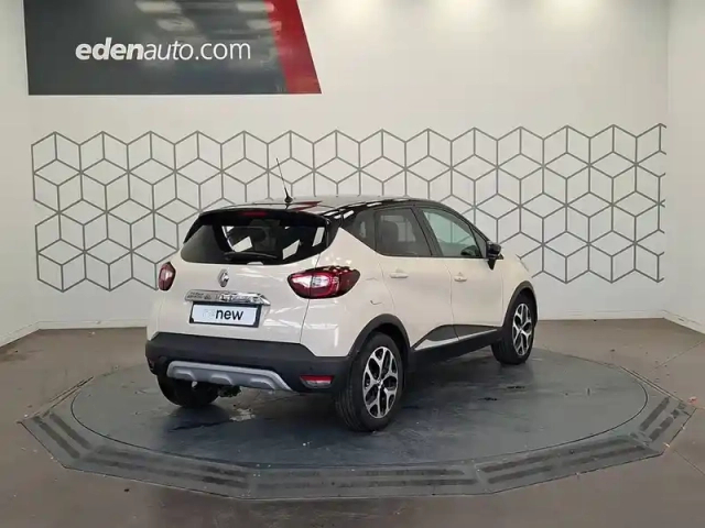 Renault Captur dci 90 edc — photo 5