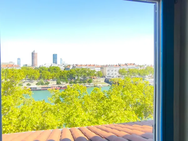 Loue chambre en colocation dans appartement