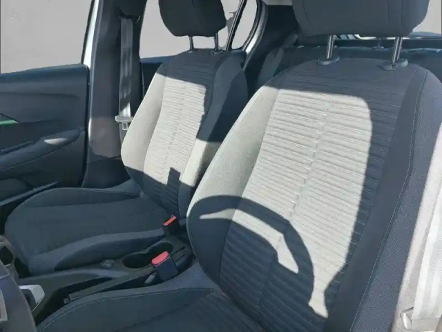 Peugeot 208 puretech 75 s&amp;s bvm5 — photo 11