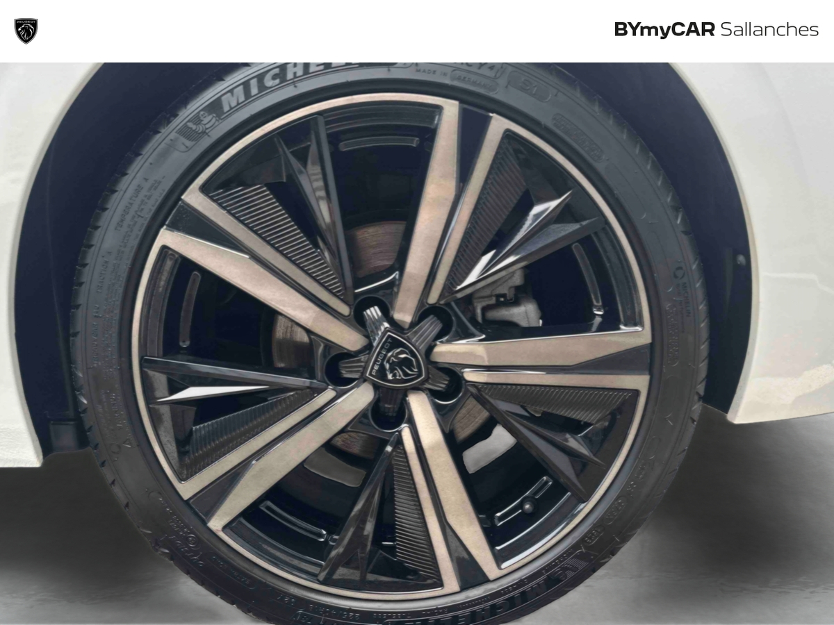 Peugeot 308 PureTech 130ch S&amp;S EAT8 — photo 15