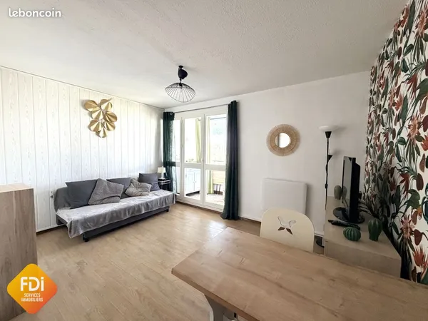 Studio 1 pièce 21 m²