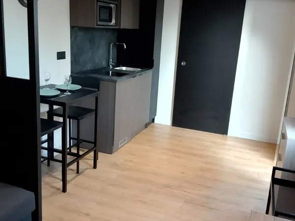 Studio meublé de 17 m² avec jardin privé de 100m2 et clim...