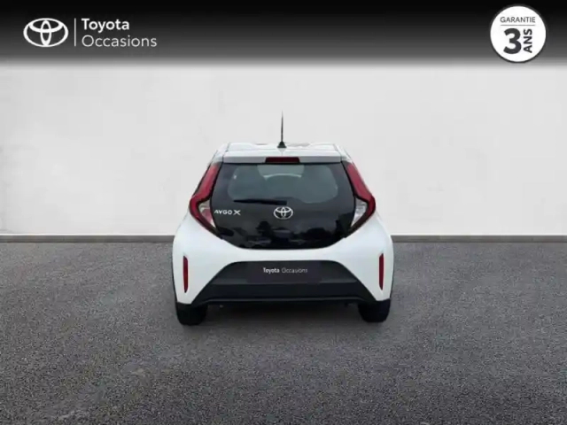 Toyota Aygo X 1.0 vvt-i 72ch dynamic my23 — photo 4