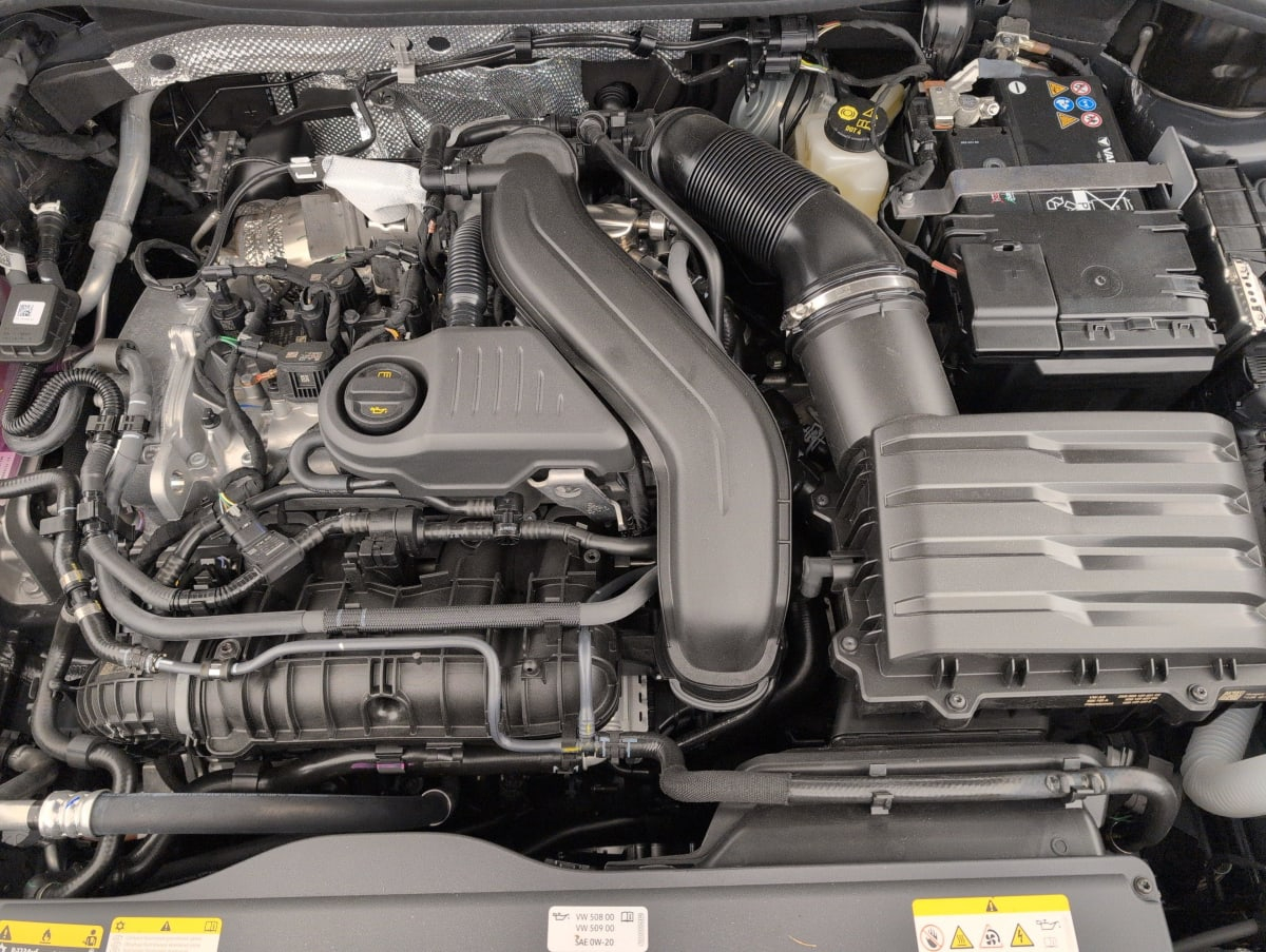 Volkswagen Tiguan — photo 23