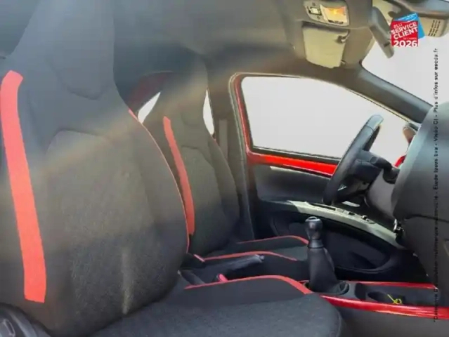 Toyota Aygo X 1.0 vvt-i 72ch design my24 — photo 5