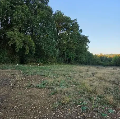 Terrain 759 m²