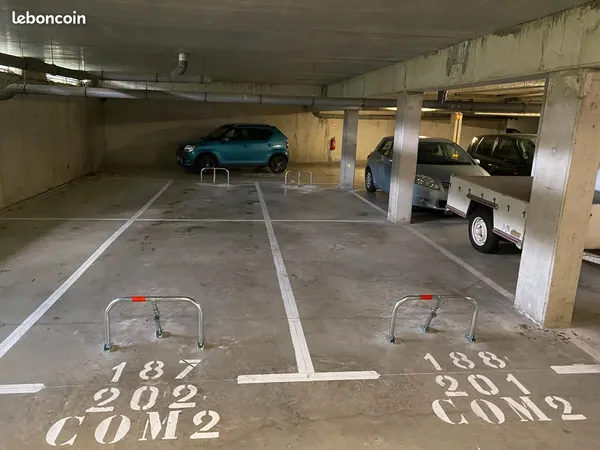 Location parking Blagnac