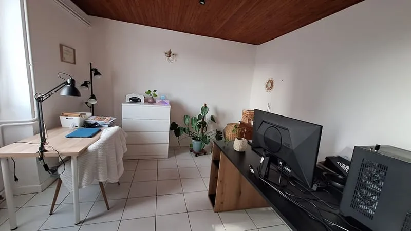 Photo 12