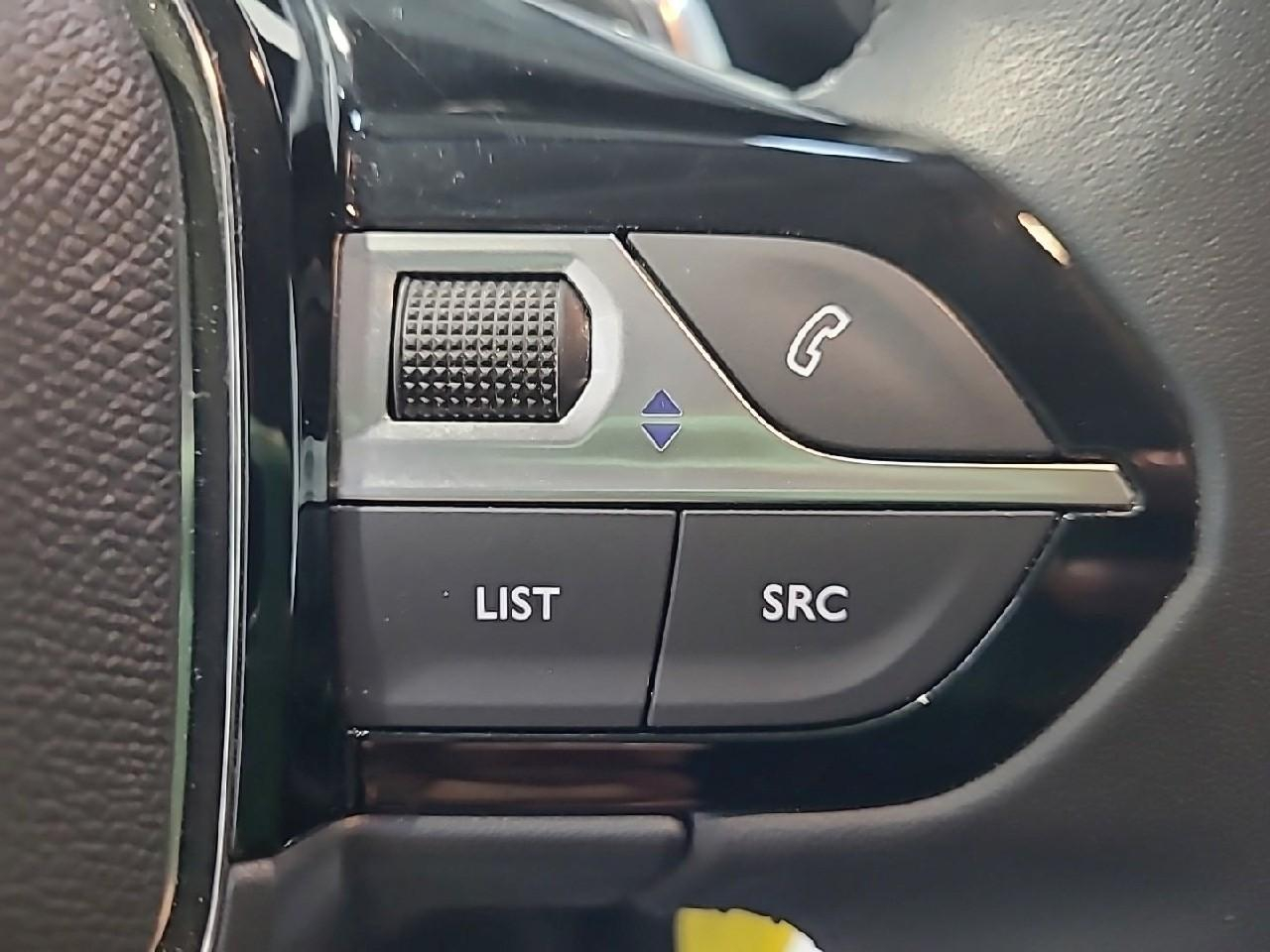 Peugeot 208 hybrid 100 e-dcs6 allure — photo 22