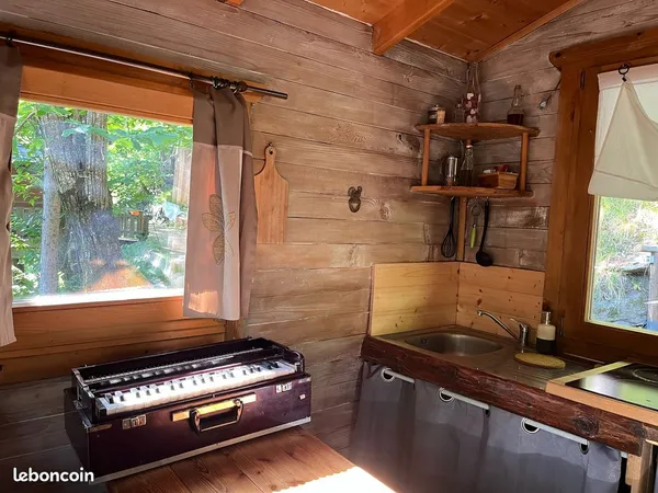 Location cabane pour retraite artistique/ spirituelle