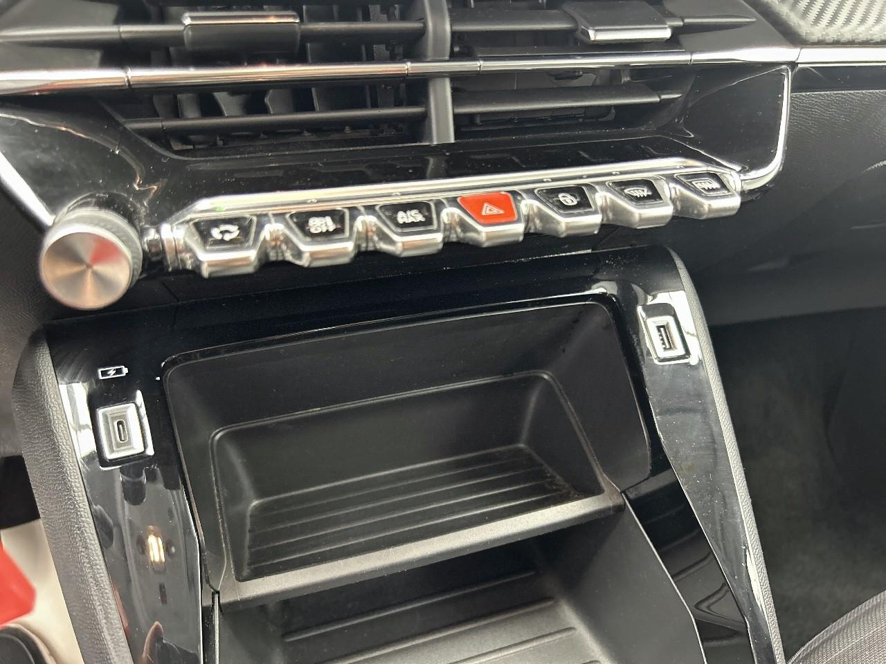 Peugeot 208 puretech 75 s&s bvm5 active business — photo 26