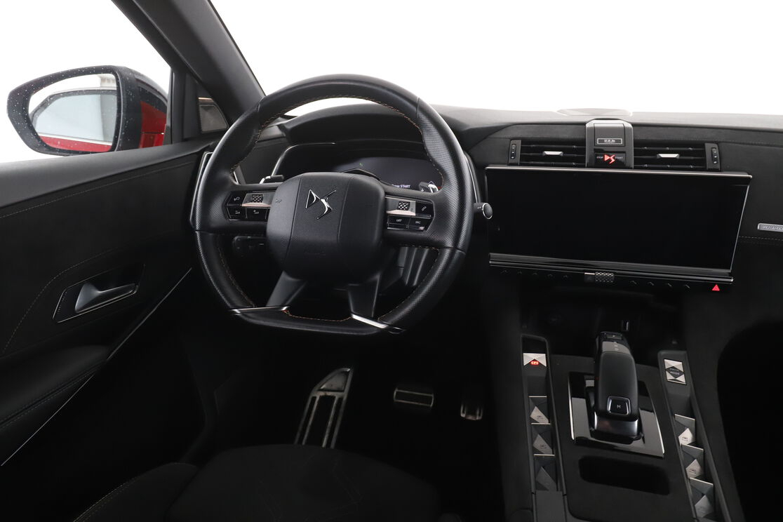 DS Automobiles DS7 Crossback 1.6 PureTech Performance Line + Automatique — photo 12