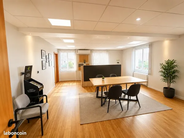 CABINET PROFESSIONNEL 37 m² - ACCUEIL 18 m² - PARKING - PMR