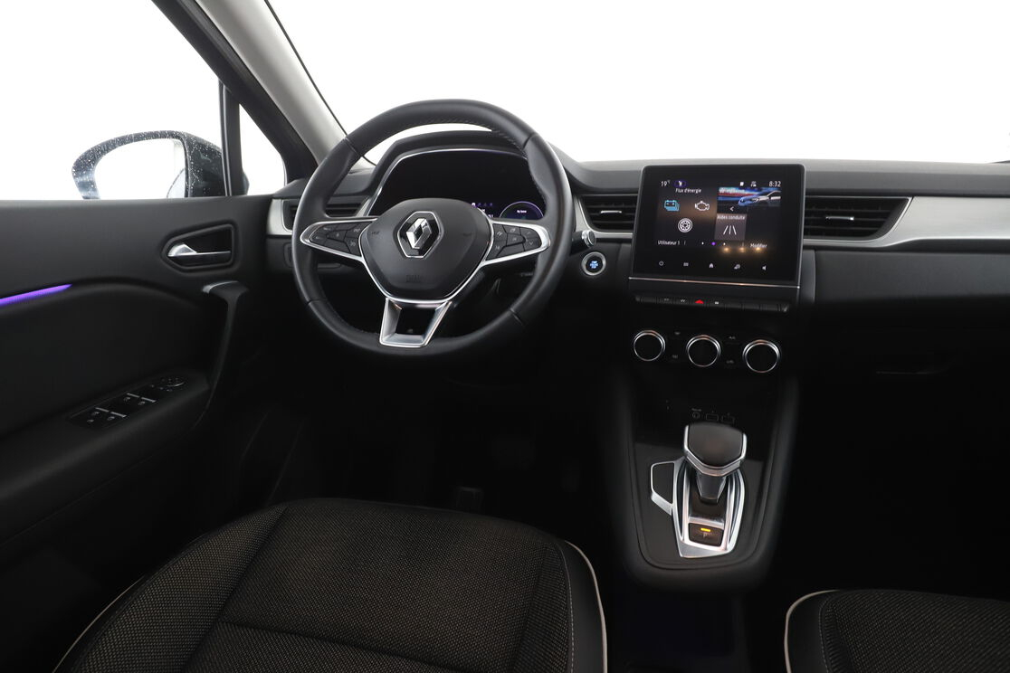 Renault Captur 1.6 E-Tech Plug-in Intens — photo 12