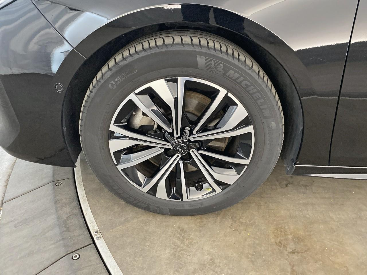 Peugeot 508 sw hybrid 180 e-eat8 allure — photo 11
