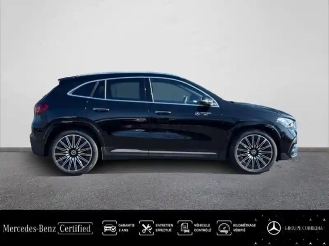 Mercedes Gla 200 d 150ch amg line 8g-dct — photo 4