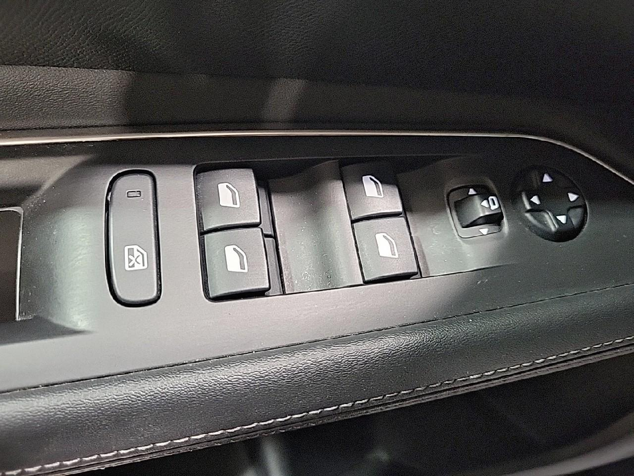 Peugeot 3008 bluehdi 130ch s&s eat8 allure — photo 23