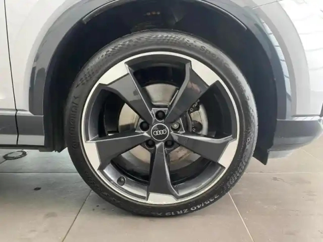 Audi Q2 35 tdi 150ch design luxe s tronic 7 — photo 10